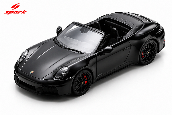 *** PRÉ-ORDER *** Porsche 911 Carrera 4 GTS Cabriolet (992.2) 1:18 Spark Preto