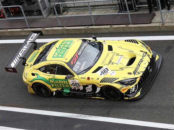 *** PRÉ-ORDER *** Mercedes-AMG GT3 EVO No.48 Mercedes-AMG Team MANN-FILTER 24H SPA 2026 1:64 Spark QTD3
