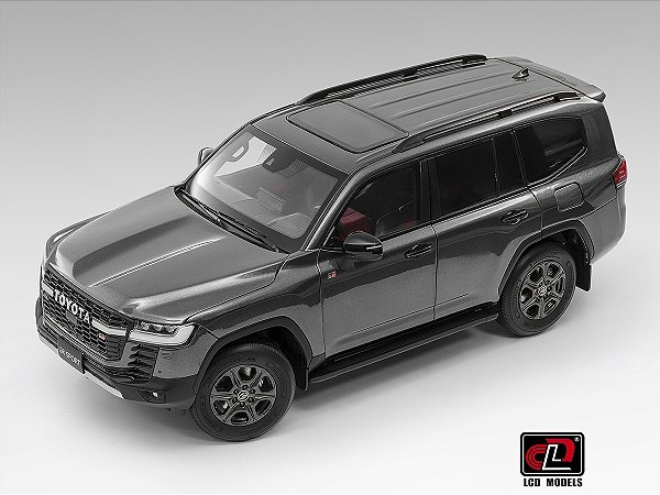*** PRÉ-ORDER *** Toyota Land Cruiser 300 GR Sport 1:18 LCD Models Cinza