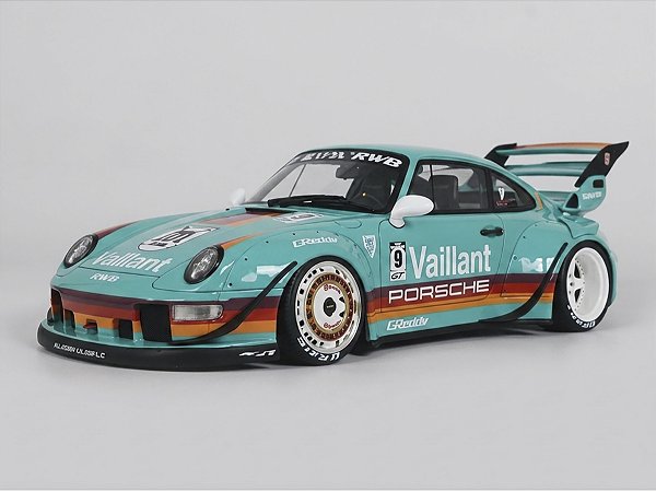 *** PRÉ-ORDER *** RWB Boonme 2025 1:18 GT Spirit