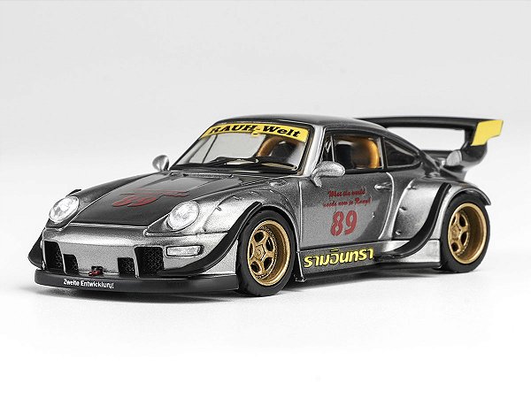 *** PRÉ-ORDER *** RWB 993 1:64 MOTORHELIX Prata (com Blister) QTD3