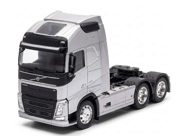 Volvo FH (6X4) 1:32 Welly Prata