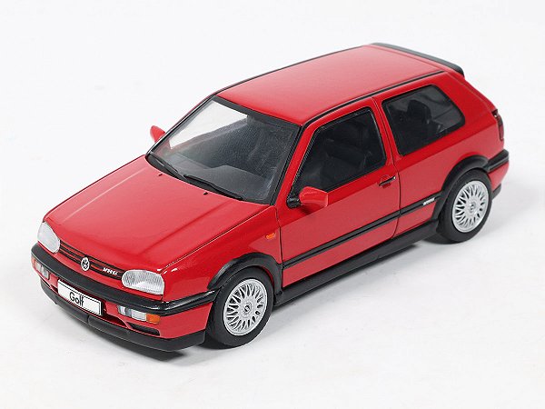 *** PRÉ-ORDER *** Volkswagen Golf Mk.III VR6 1994 1:43 Solido Vermelho