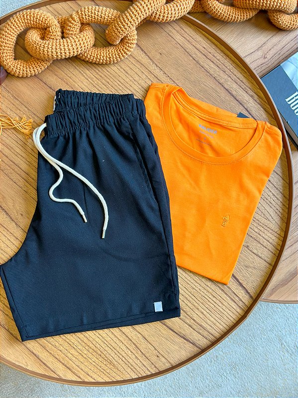 Kit Shorts Linho Preto + Camiseta Cotton Pima Laranja Bruder