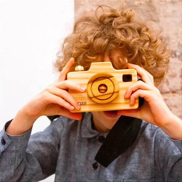 Câmera Fotográfica Lúdica (COR: PRETA) - Uma Aventura Fotográfica Encantada para Crianças - Pachu