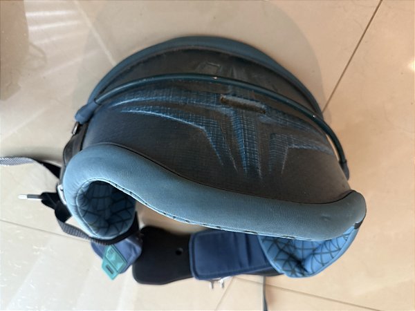 Trapézio Íon Carbono Kitesurf Tamanho P