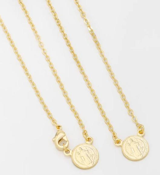 Escapulário Mini São Bento