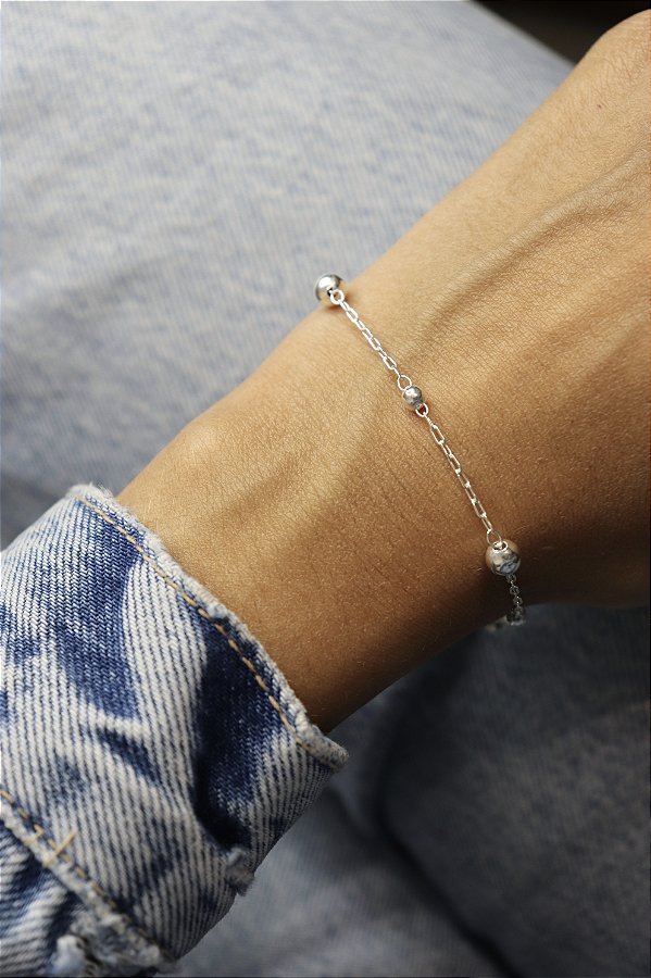 Pulseira Bolinhas em Prata 925 – Delicadeza e Estilo Minimalista