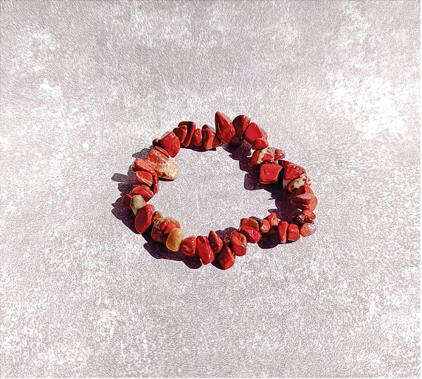 Pulseira de Jaspe Vermelho em Cascalho "Proteção e Fortalecimento"