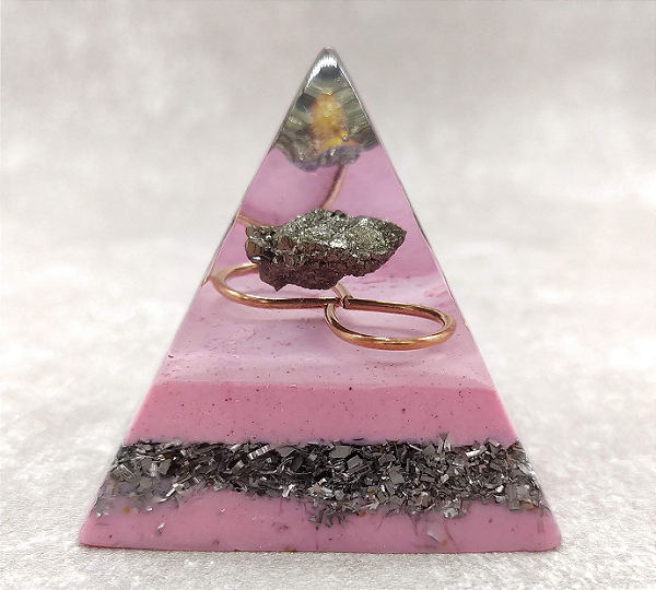 Orgonite com Pirita 5,5cm "Prosperidade - Sucesso"