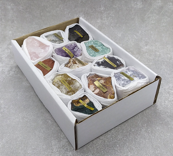 Kit Coleção de Pedras Brutas - Caixa com 12 Cristais