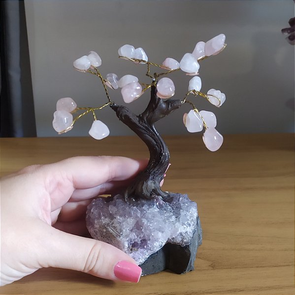 Árvore de Quartzo Rosa Rolada P - "Amor Próprio"
