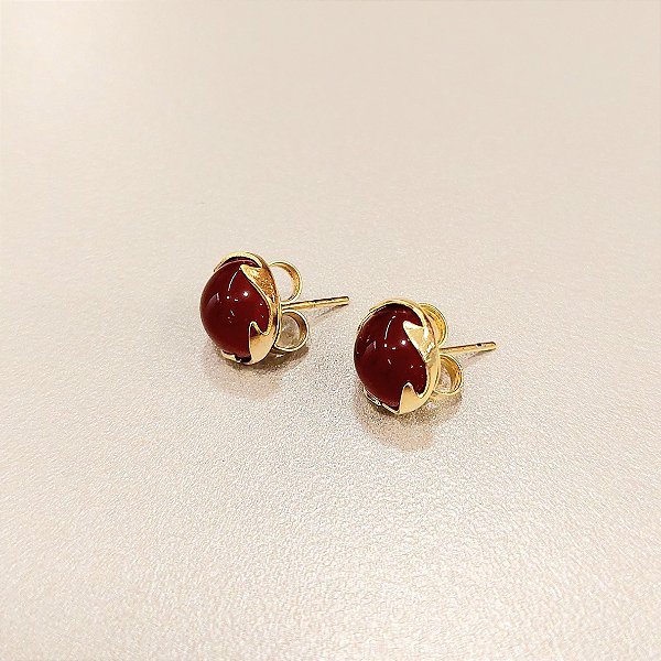 Brinco redondo Agata Vermelha Meia Coroa 10mm Pedras Naturais Esfera