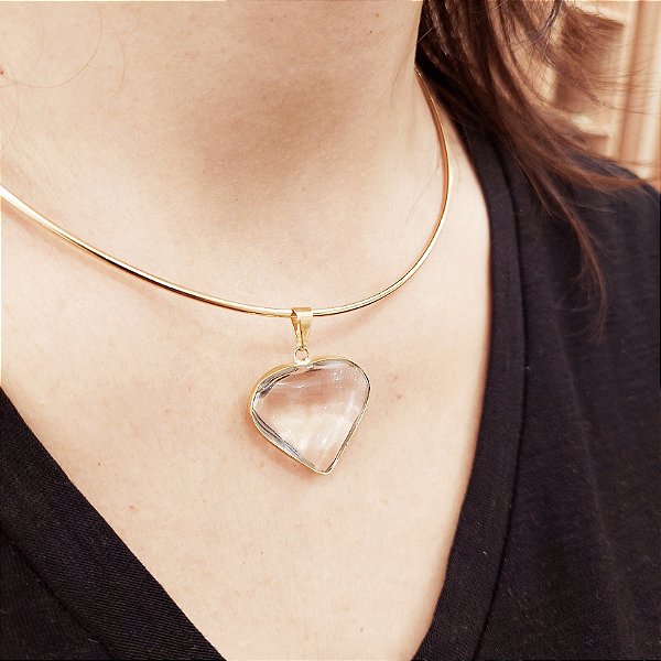 Pingente Coração Quartzo Cristal 26mm. Pedras Naturais Banhado a Ouro