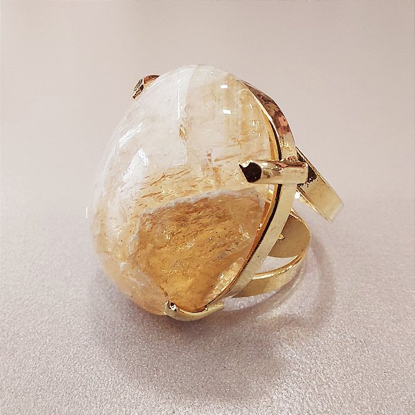 Anel Oval Citrino 20x30mm. Pedras Naturais. Banhado a Ouro
