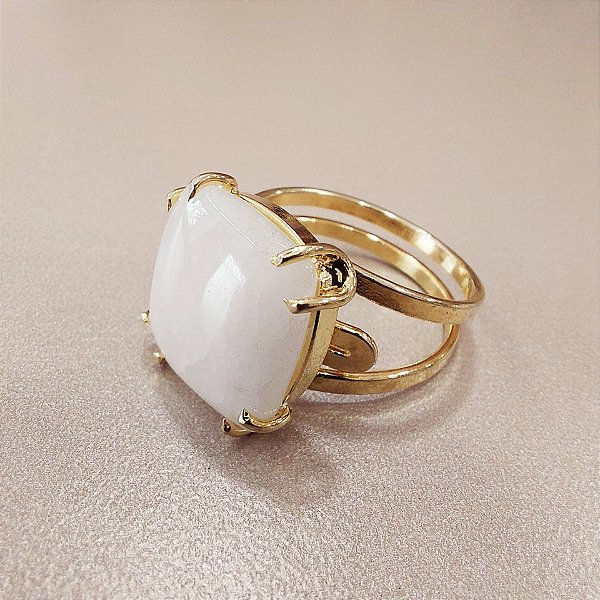 Anel Quadrado Quartzo Branco 15x15mm. Pedras Naturais. Banhado a Ouro