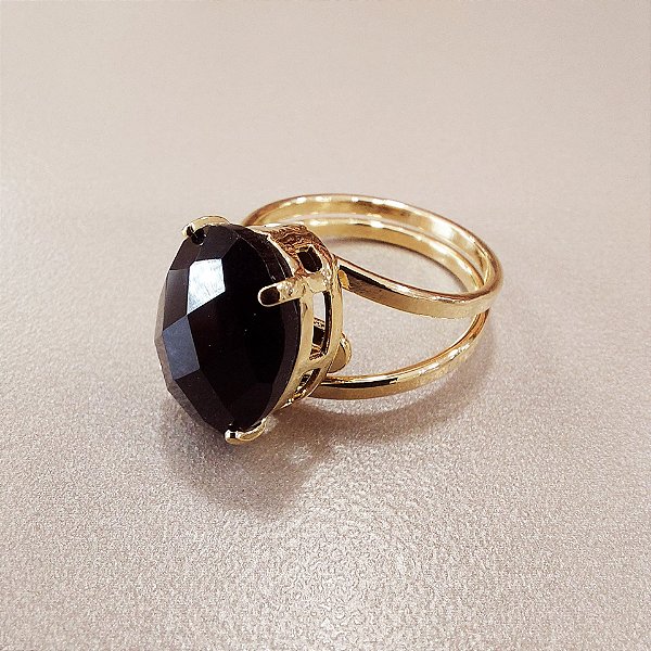 Anel Oval Obsidiana Negra 10x14mm. Pedras Naturais. Banhado a Ouro