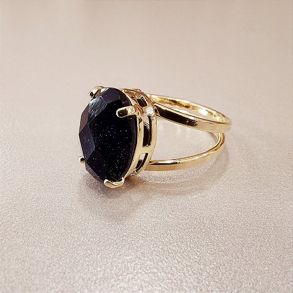 Anel Oval Pedra da Estrela 10x14mm. Pedras Naturais. Banhado a Ouro