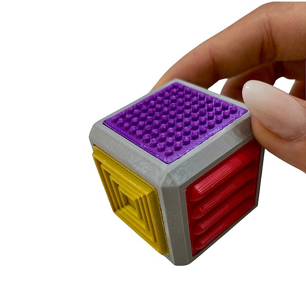 Cubo Sensorial Texturizado Estimulação Tátil e Sensorial - Alternativa 3D