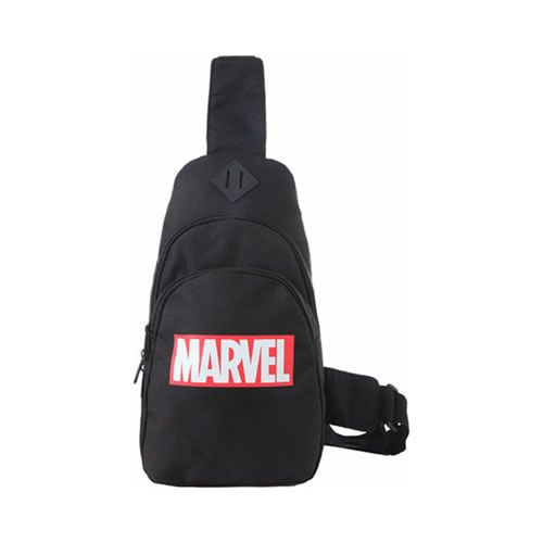 POCHETE TRANSVERSAL MARVEL COR PRETO 17X7X31CM.