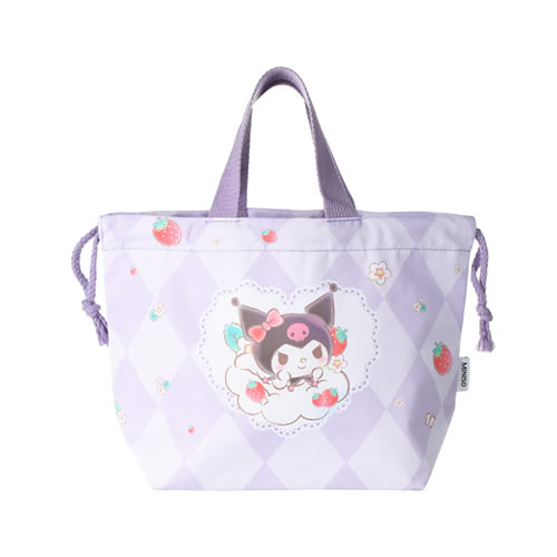 BOLSA TÉRMICA MODELO SANRIO KUROMI TAMANHO 29X19X11cm. COR LILÁS