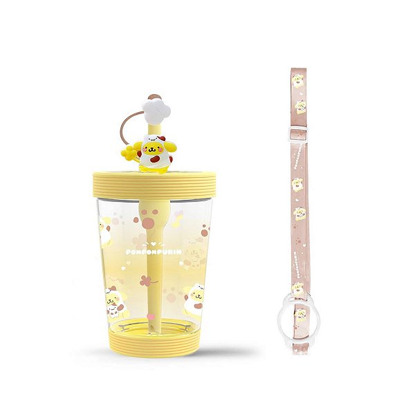 COPO COM ALÇA DE OMBRO E CANUDO MODELO SANRIO POMPOMPURIN 535ML.