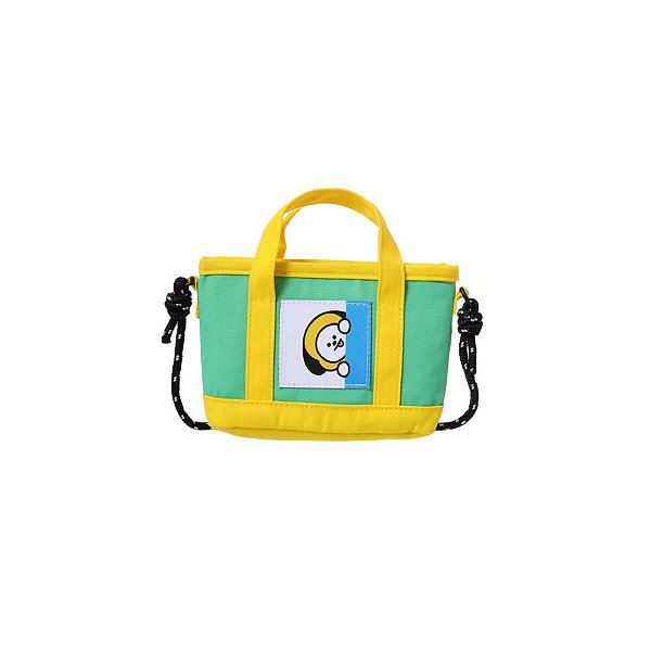 MINI BOLSA DE OMBRO COM ALÇA MODELO BT21  CHIMMY TAMANHO 19X5X13cm.