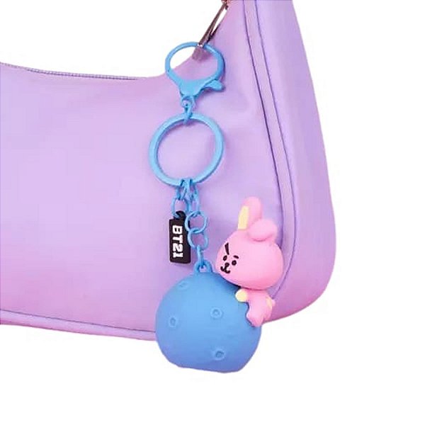 CHAVEIRO COM LUZ COLEÇÃO BT 21 COOKY 12 CM.