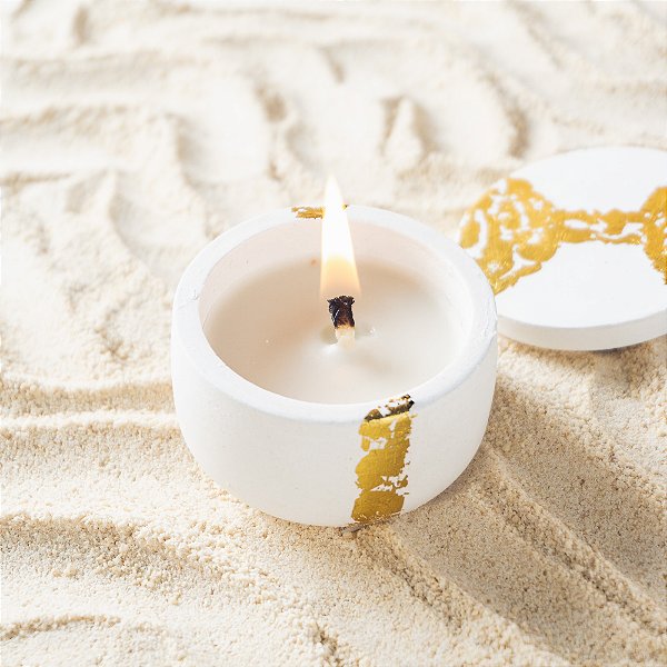 Vela Aromática Ano Novo Pocket 40g (Aroma Brisa Dourada) (Preço Sugerido de Venda R$39,00)