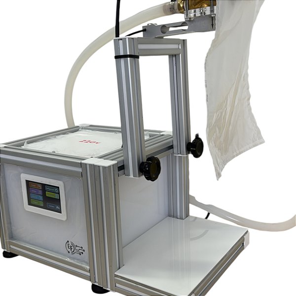 Envasadora Touch para Líquidos e Óleos por Peso Bag e Balde