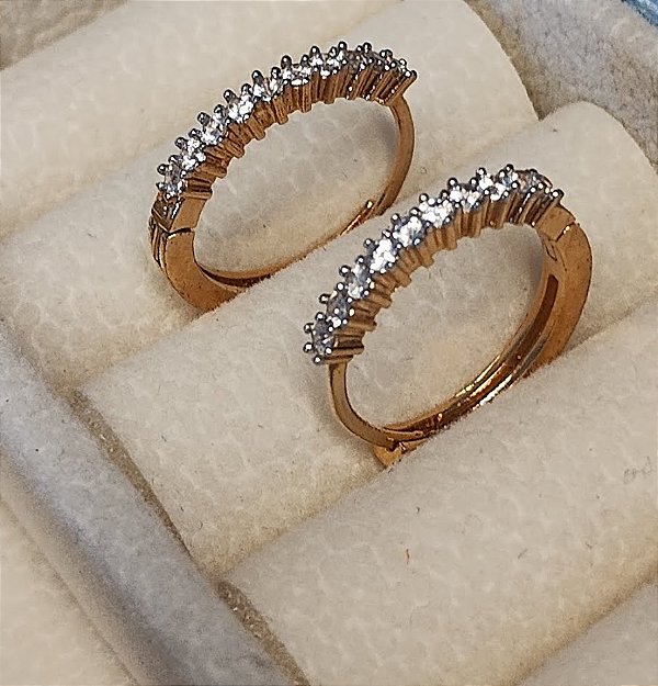 Argola click linha de zircônia