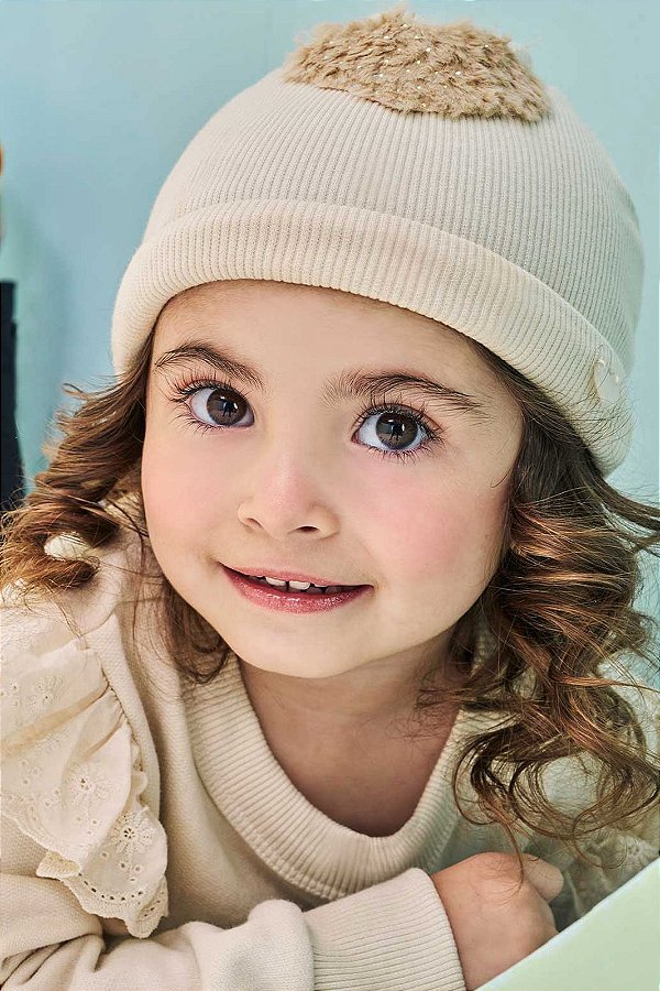 Gorro em Ribana 2x1 Kukiê Bebê Menina