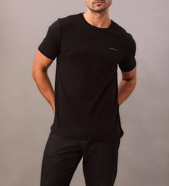 Camiseta Logo Minimalista - Calvin Klein