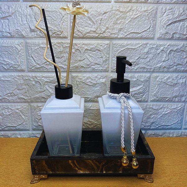 KIT LAVABO/BANHEIRO 2 FRASCOS + BANDEJA