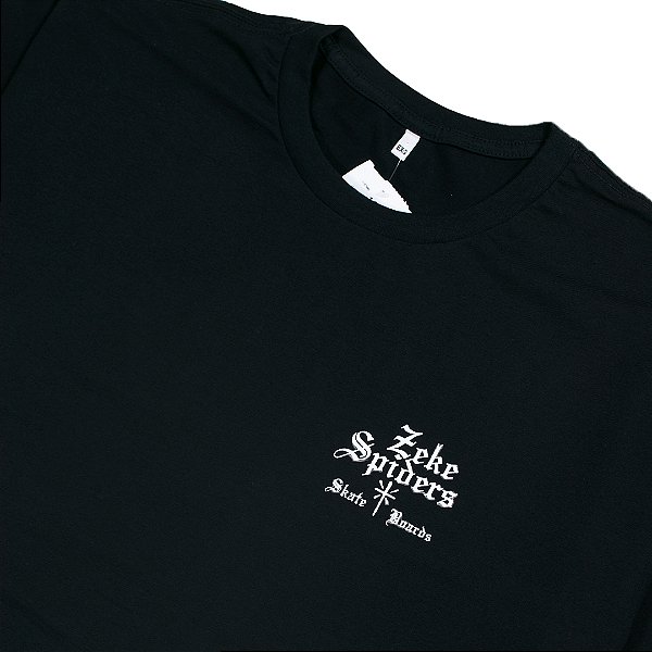 Camiseta Raised In The 90's Preta