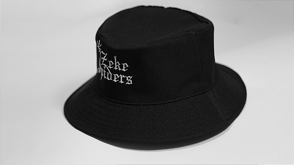 Bucket Hut