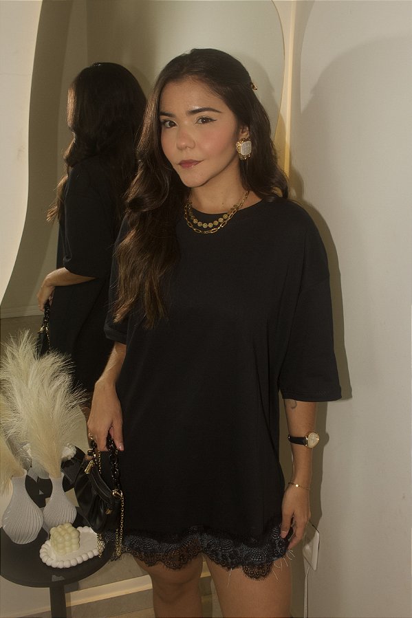 Blusão Feminino Com Renda