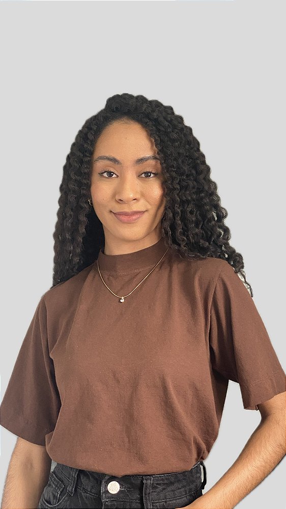 T-shirt gola alta marrom