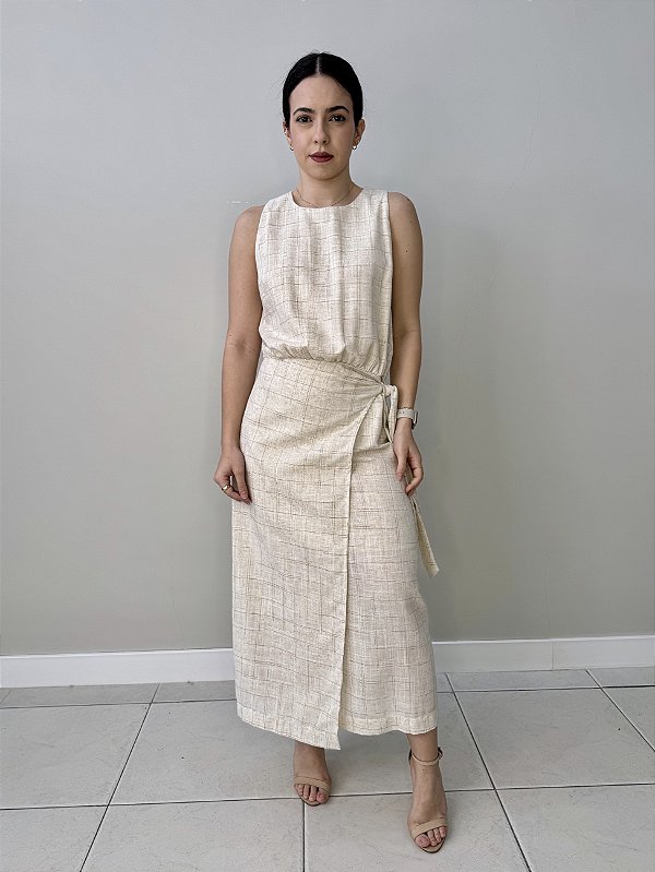 Vestido Midi em Linho