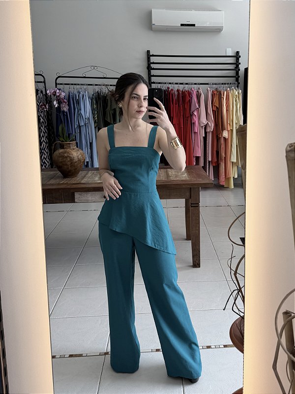 Conjunto Calça e Blusa Assimétrica