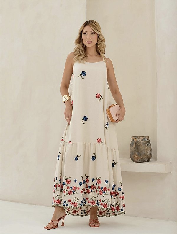 Vestido Midi Bordado