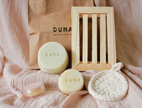 Saboneteira de madeira de reflorestamento