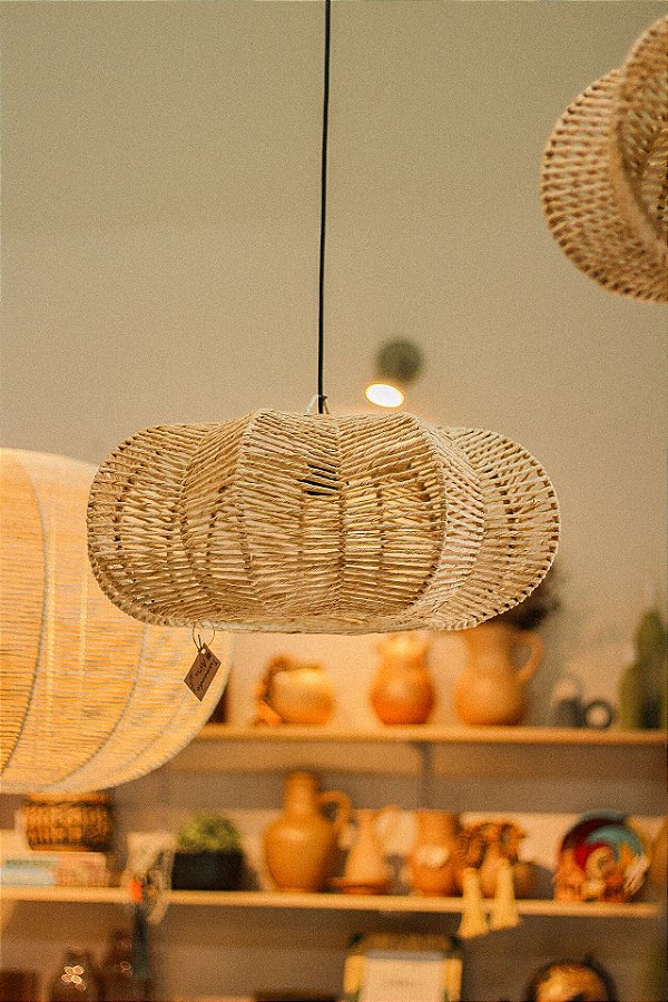 LUMINARIA ARAMADA EM PALHA 50 x 25 cm