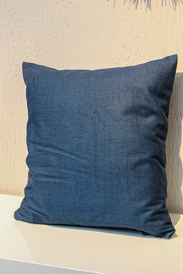 ALMOFADA EM SEDA RUSTICA AZUL NAVAL