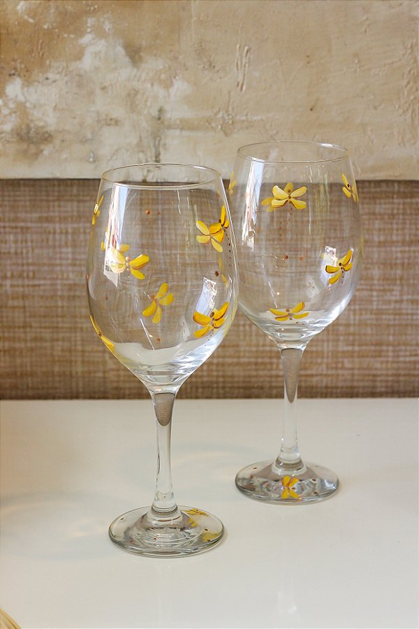 Taça Libélula Amarela - pintada a mão