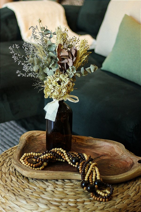 Arranjo laço + garrafa âmbar