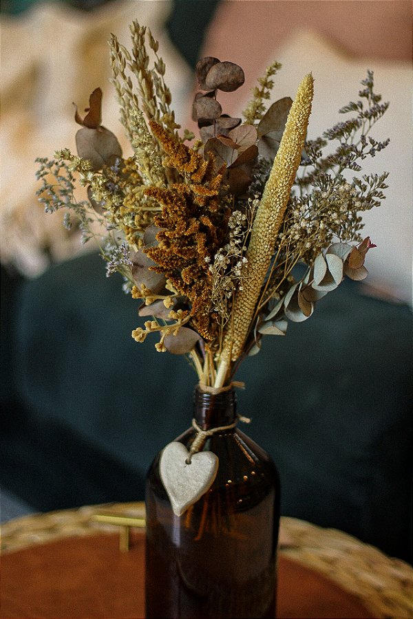 Arranjo Mileto + garrafa âmbar