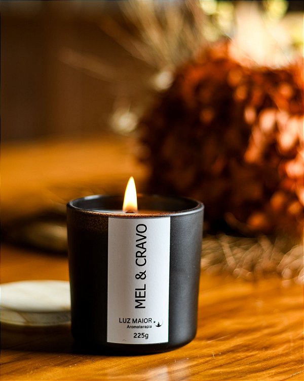 Vela Aromática de  Mel com Cravo