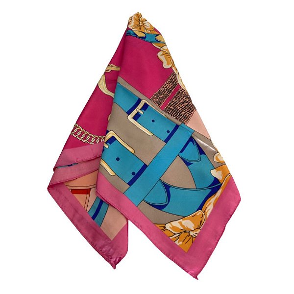 Lenço Acetinado 90x90 Para Blusa Cabeça Cropped Estampada Fivela