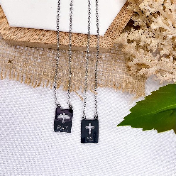 ESCAPULÁRIO DE AÇO INOX PRATEADO 60 CM FÉ E PAZ